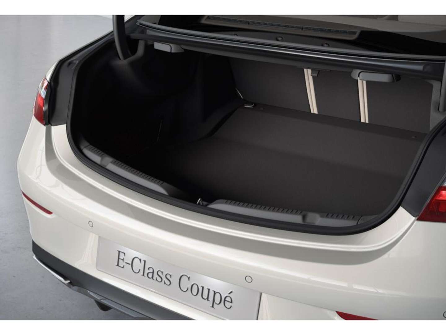 Mercedes Classe E Coupé 300 AMG Line - 2023 - Joinsteer - #10