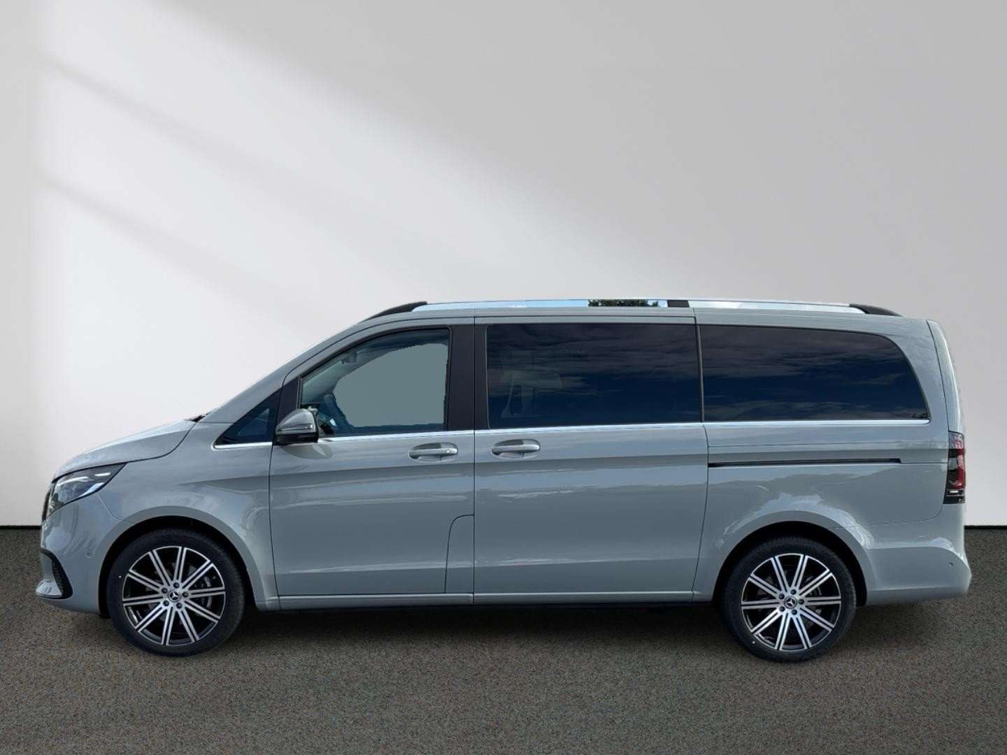 Mercedes V 300 300 Avantgarde - 2025 - Joinsteer - #1