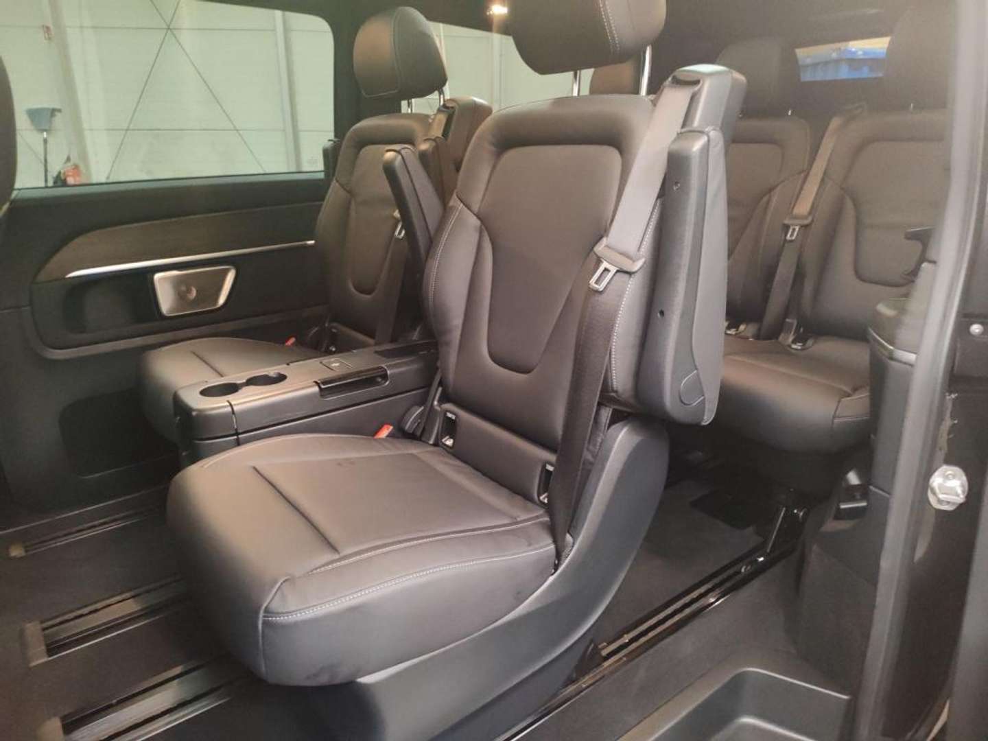 Mercedes V 300 Avantgarde - 2024 - Joinsteer - #9
