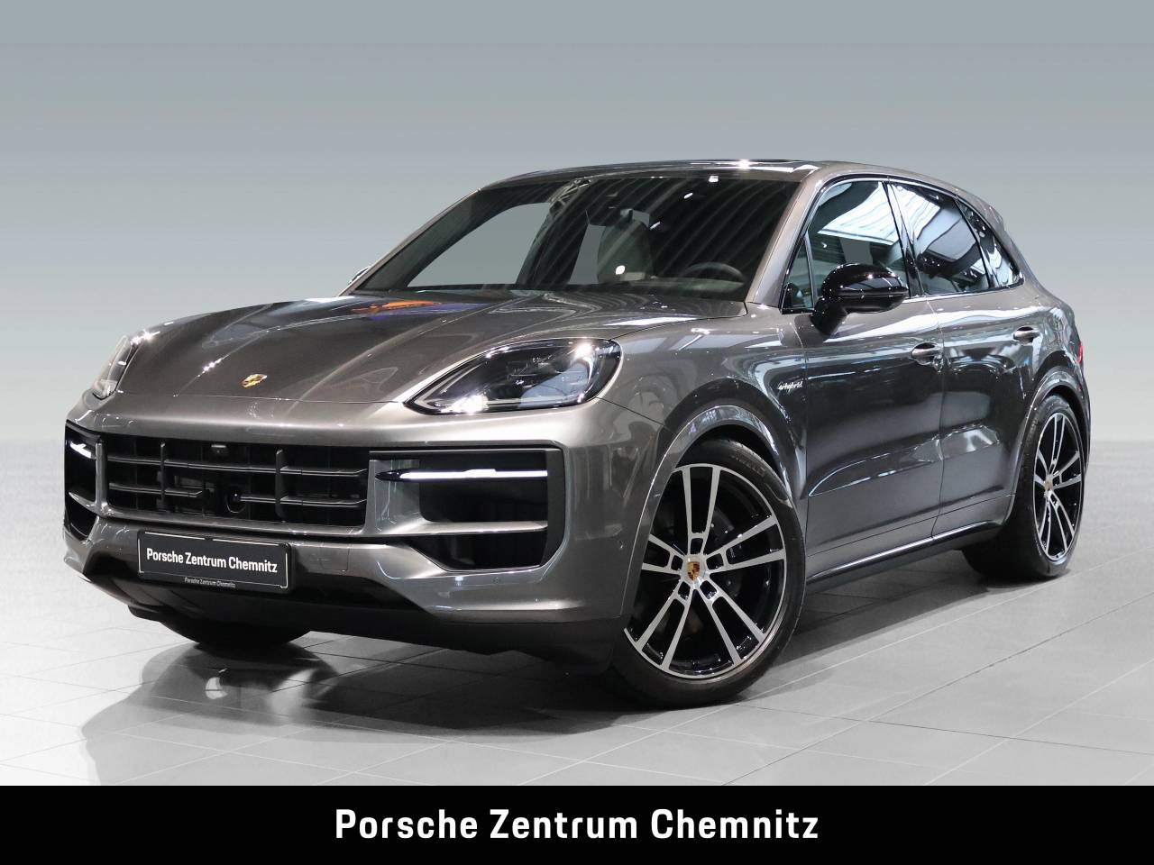 Porsche Cayenne III ph2 E-Hybrid Black Edition - 2025 - Joinsteer - #1