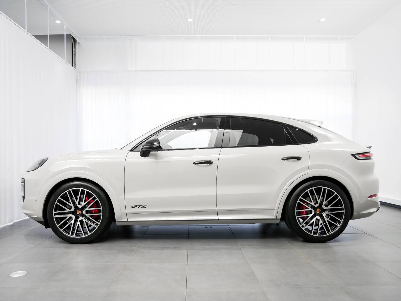 Porsche Cayenne III ph2 GTS Coupé - 2025 - Joinsteer - #2