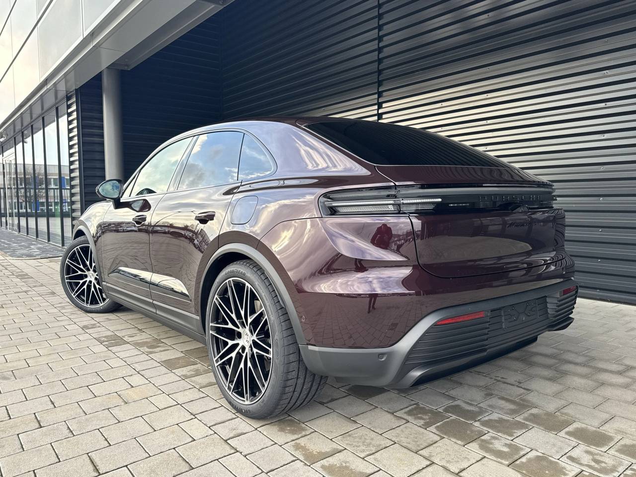 Porsche Macan Electrique 4S - 2025 - Joinsteer - #3