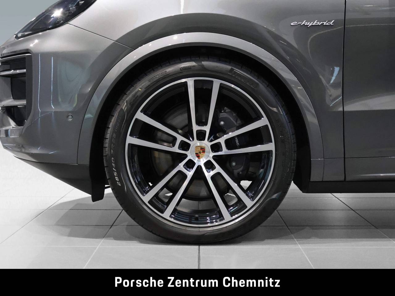 Porsche Cayenne III ph2 E-Hybrid Black Edition - 2025 - Joinsteer - #6