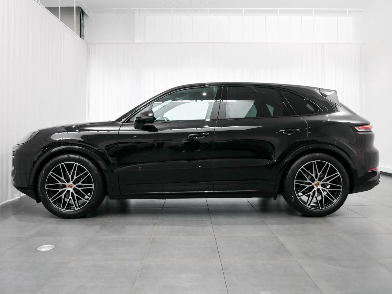 Porsche Cayenne III ph2 Black Edition - 2025 - Joinsteer - #2