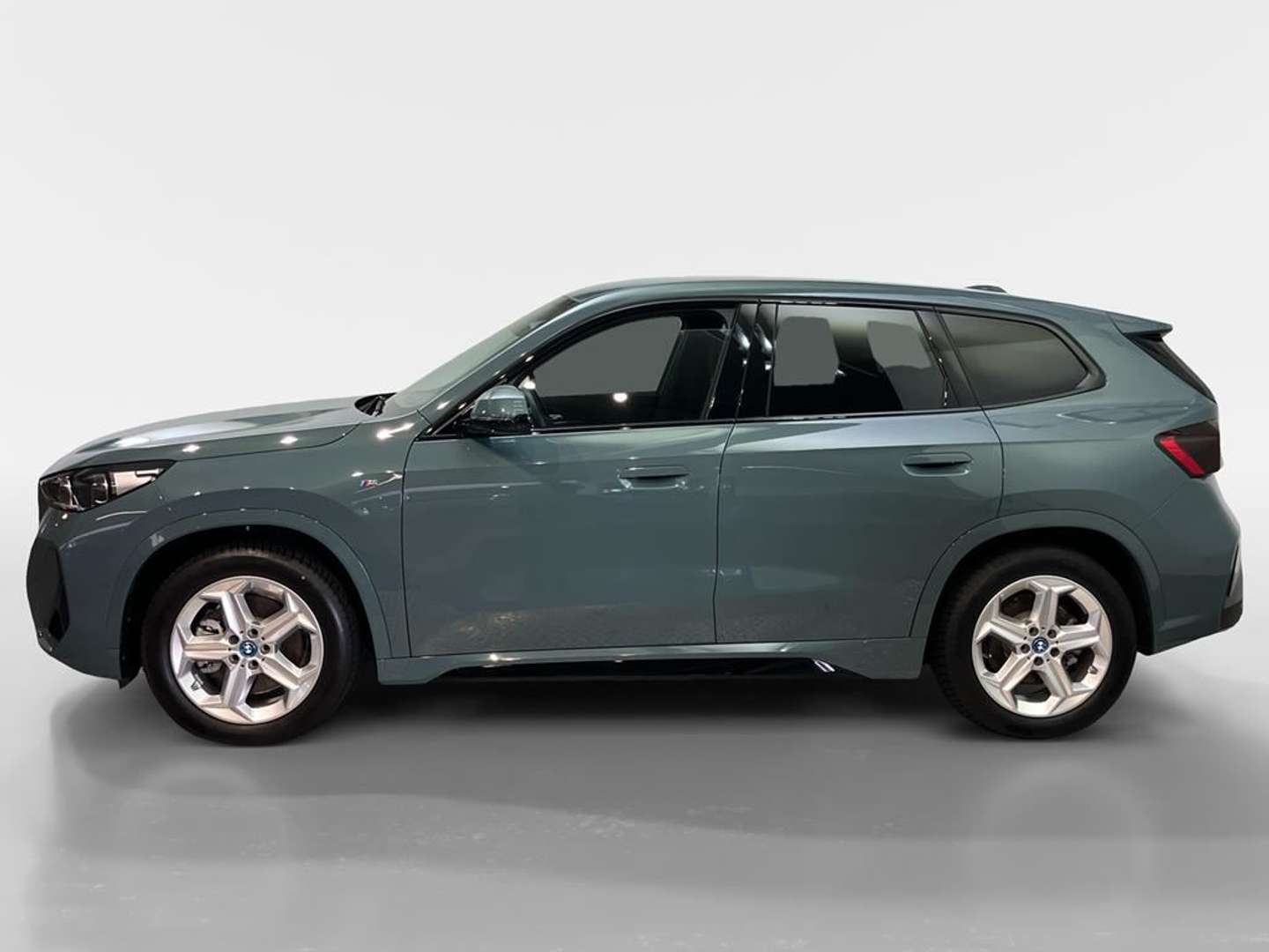 BMW IX1 M Sport Électrique - 2023 - Joinsteer - #2