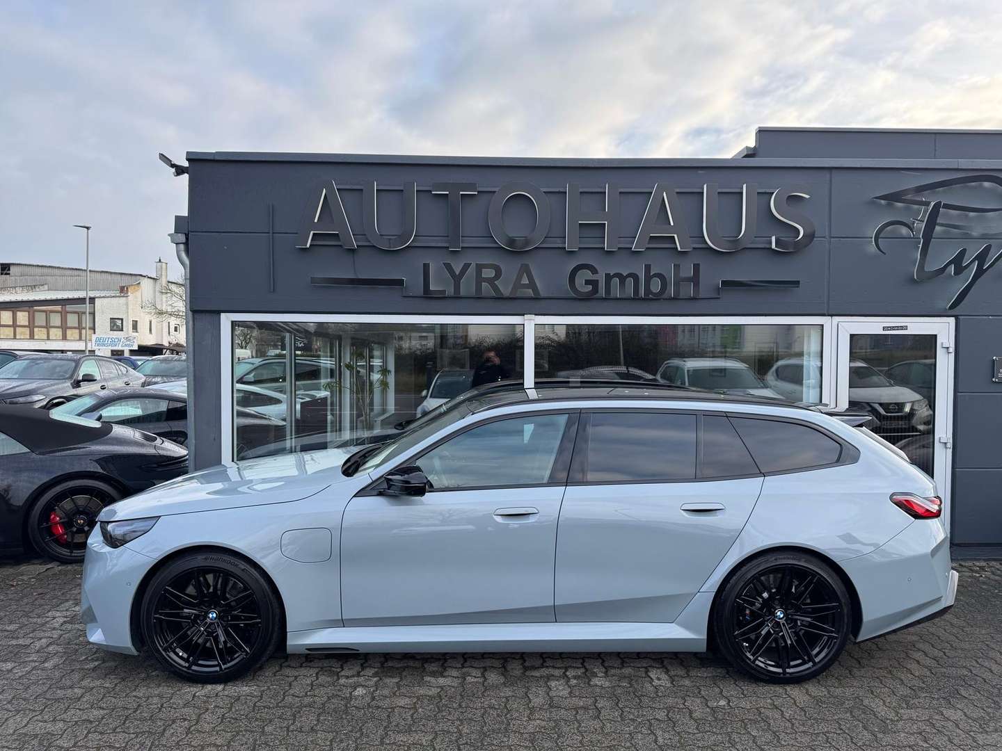 BMW M5 Touring M Sport M5 - 2025 - Joinsteer - #2