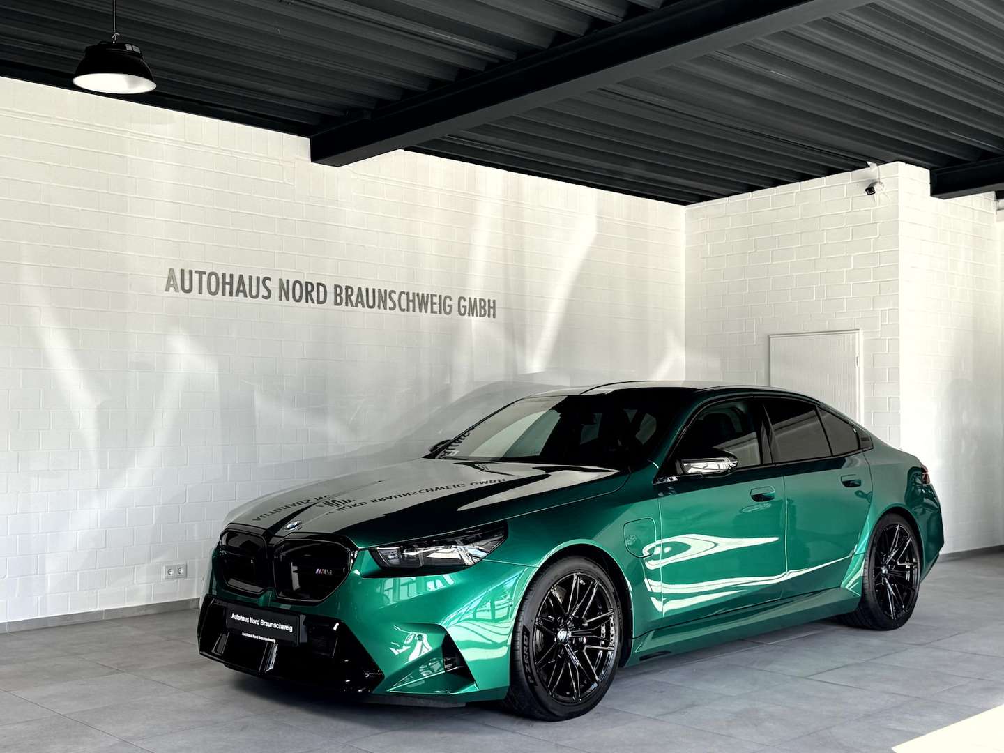 BMW M5 M Sport M5 - 2025 - Joinsteer - #1