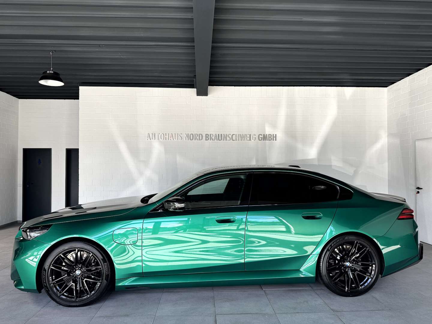 BMW M5 M Sport M5 - 2025 - Joinsteer - #3