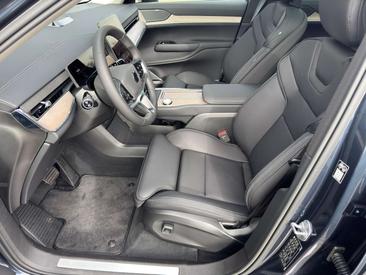 Volvo EX90 Twin Motor Ultra — photo 9