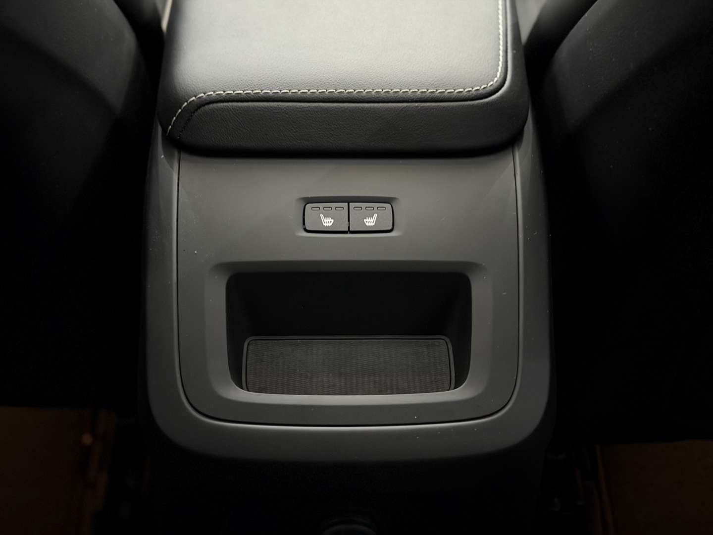 Volvo XC60 T8 Recharge Polestar Engineered - 2024 - Joinsteer - #12