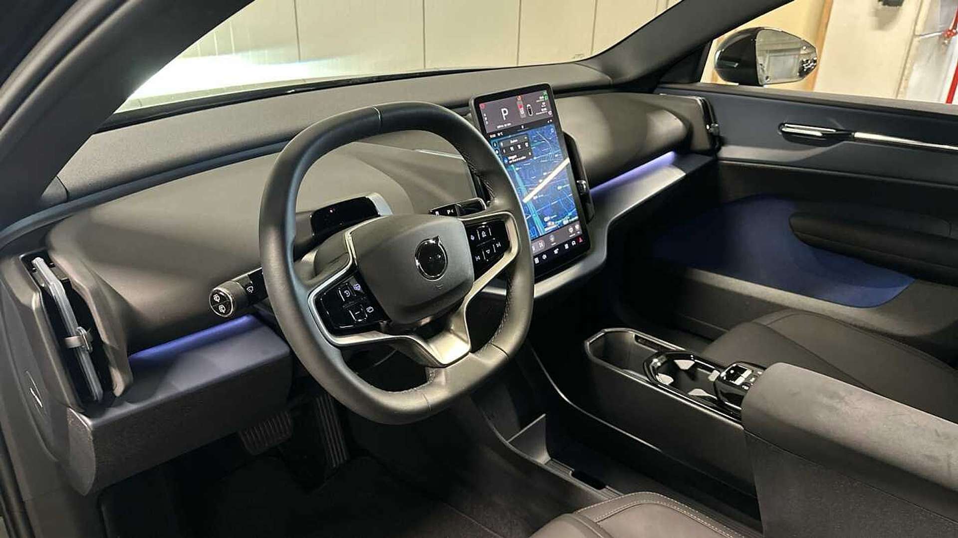 Volvo EX30 Single Motor Plus - 2025 - Joinsteer - #4