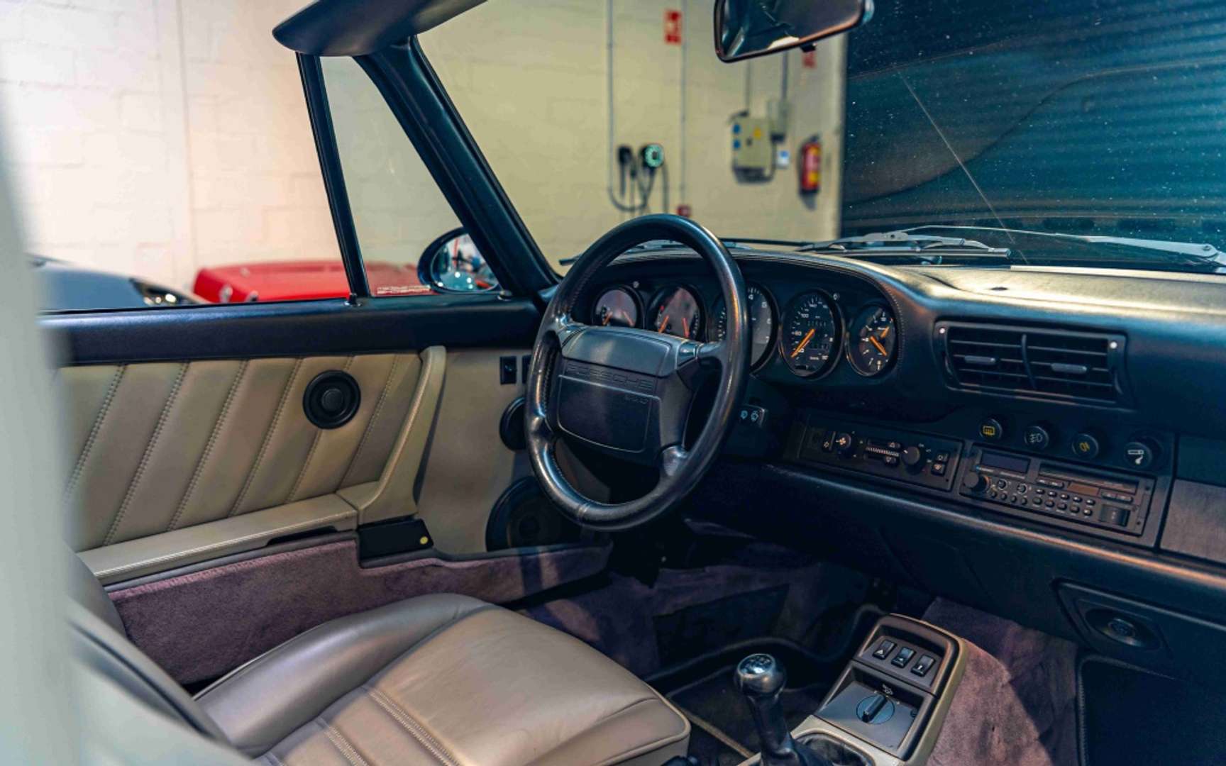 Porsche 964 Carrera 2 Cabriolet - 1991 - Joinsteer - #9