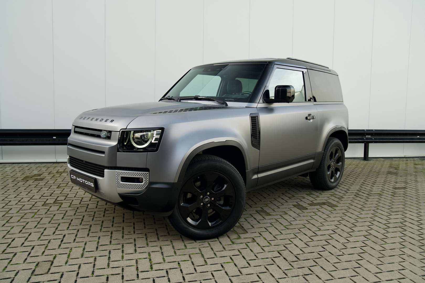 Land Rover Defender 90 D250 SE - 2021 - Joinsteer - #1