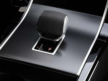 Land Rover Range Rover Evoque D200 Dynamic SE — photo 12