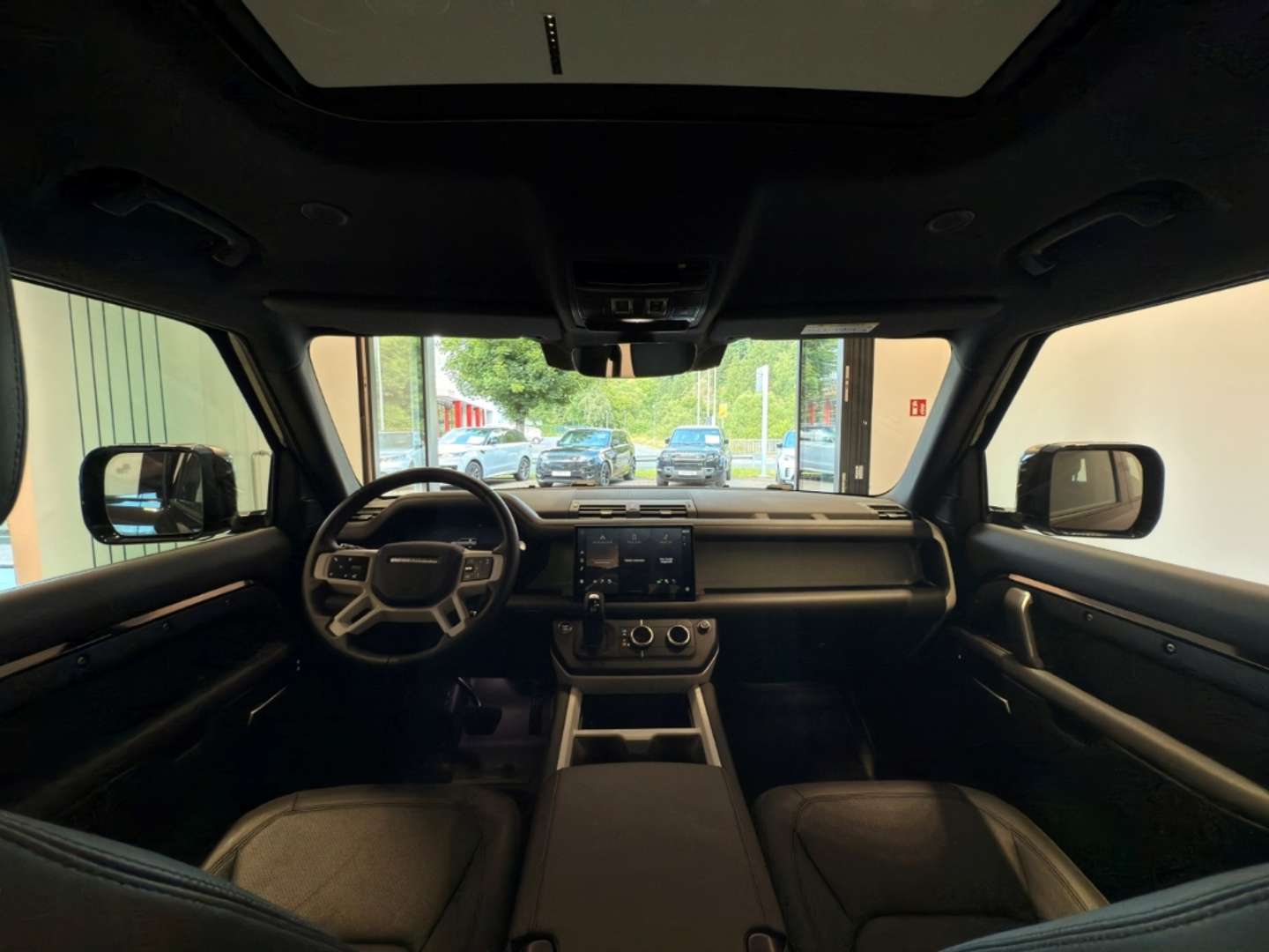 Land Rover Defender 130 X-Dynamic SE D300 - 2024 - Joinsteer - #16