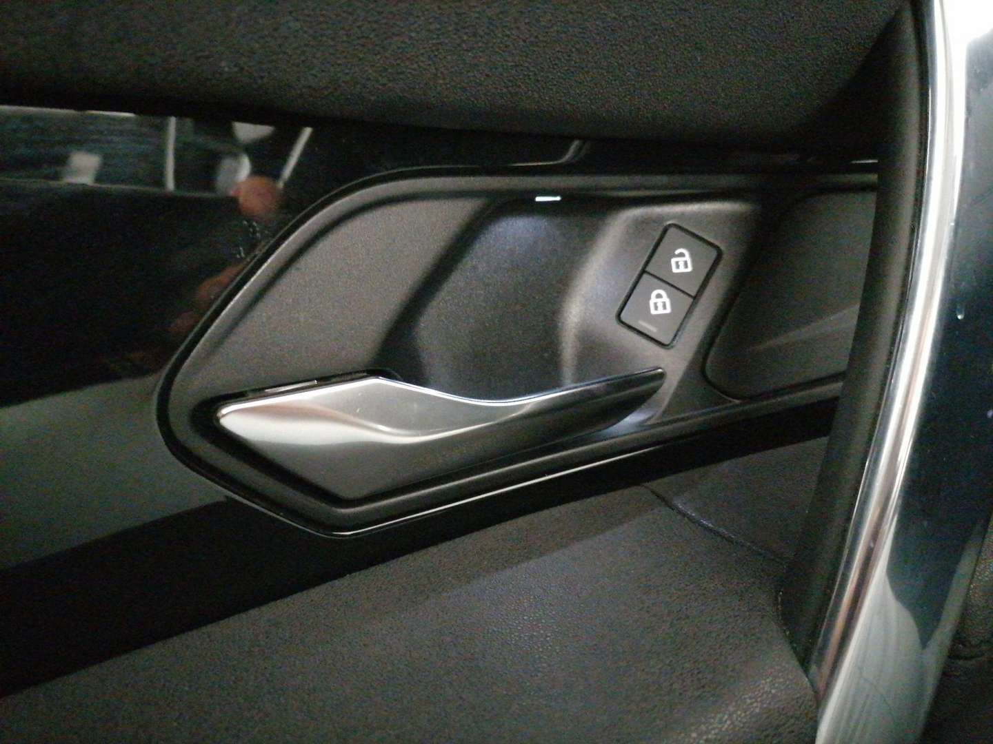 Land Rover Discovery Sport P300e S - 2021 - Joinsteer - #33