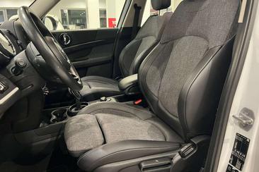 Mini Countryman COOPER S — photo 7
