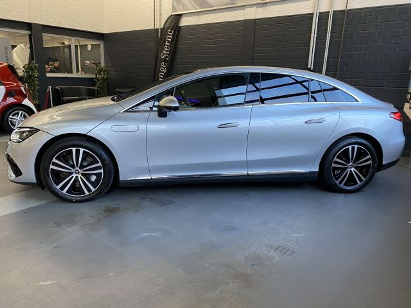 Mercedes EQE 300 Premium - 2025 - Joinsteer - #1