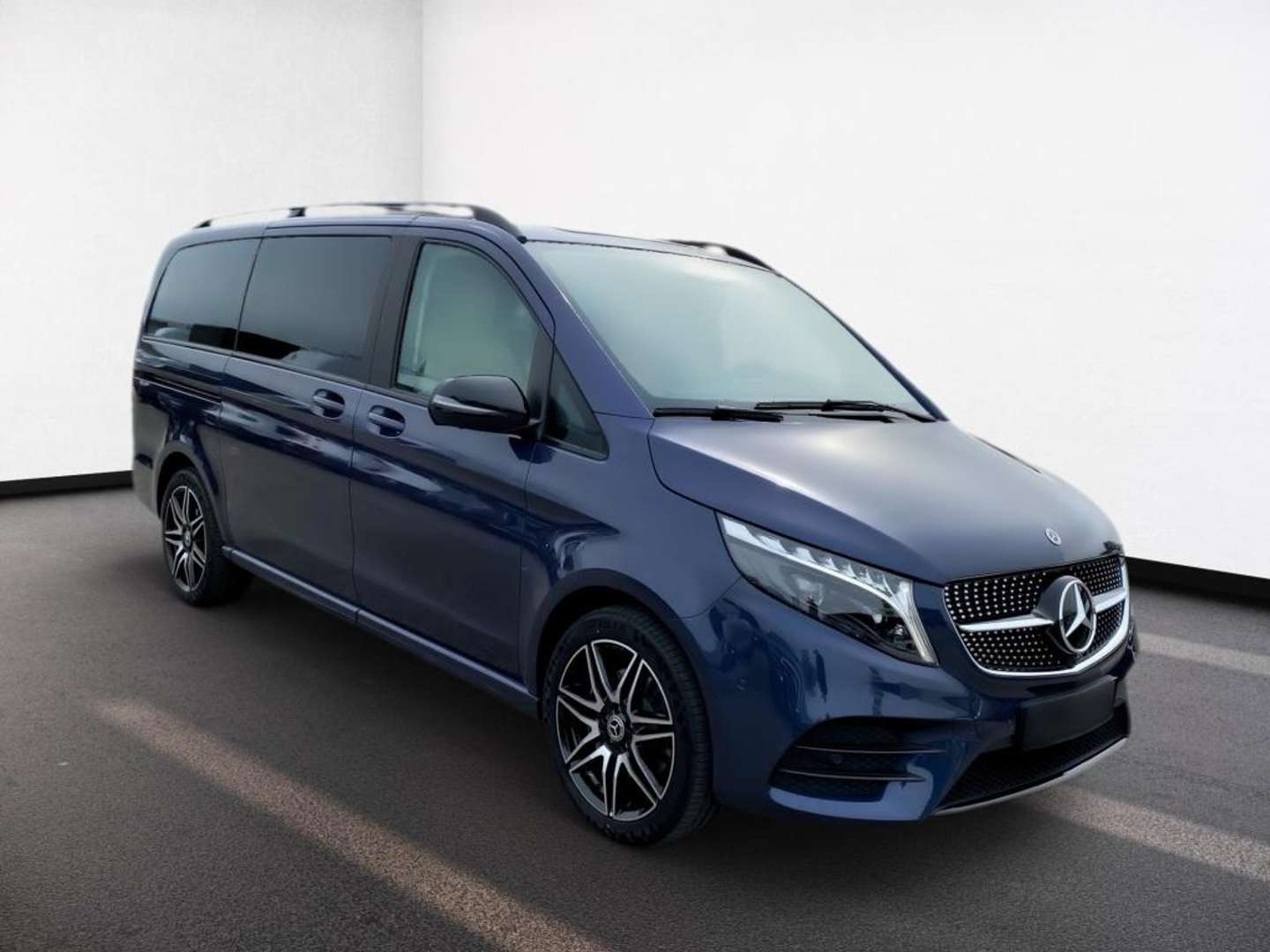 Mercedes V 300 300 Avantgarde - 2023 - Joinsteer - #4