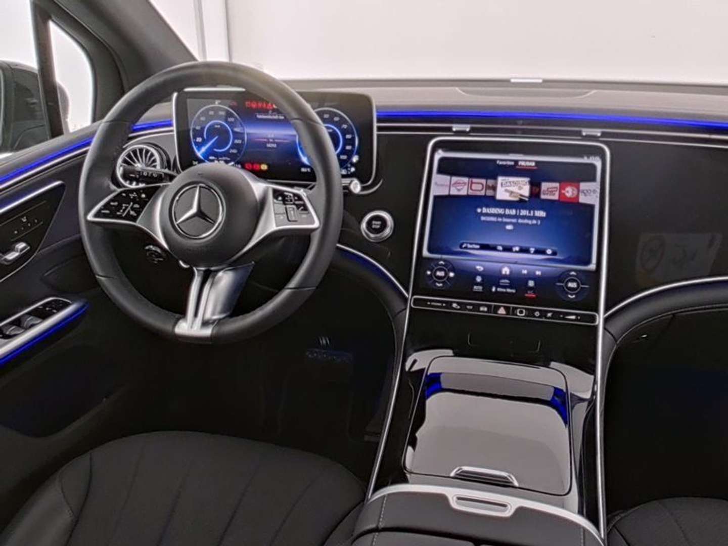 Mercedes EQE 350 Premium - 2024 - Joinsteer - #5