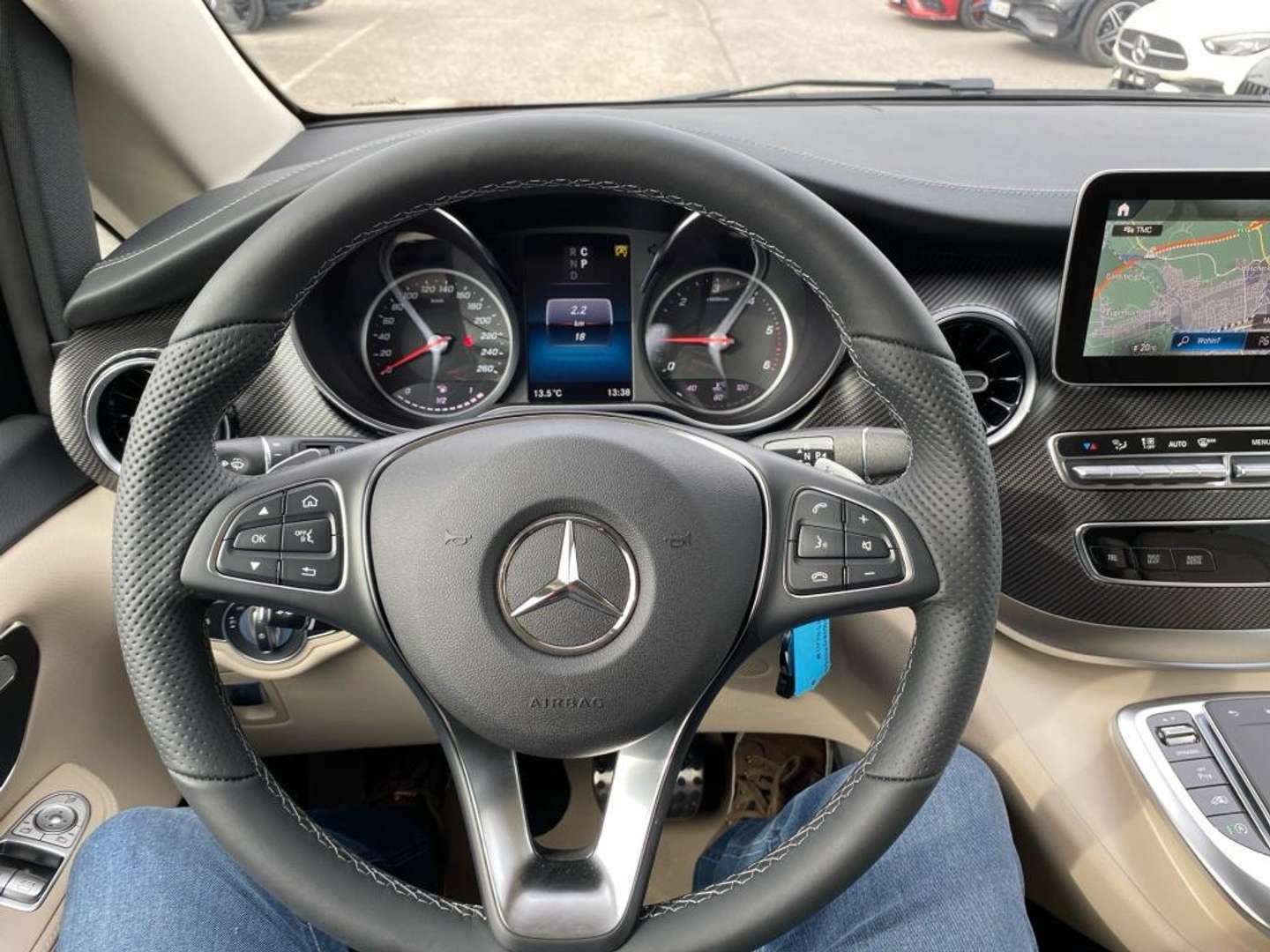 Mercedes V 300 300 Avantgarde - 2023 - Joinsteer - #16