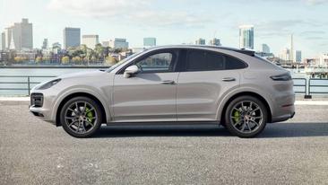 Porsche Cayenne III E-Hybrid Coupé — photo 2