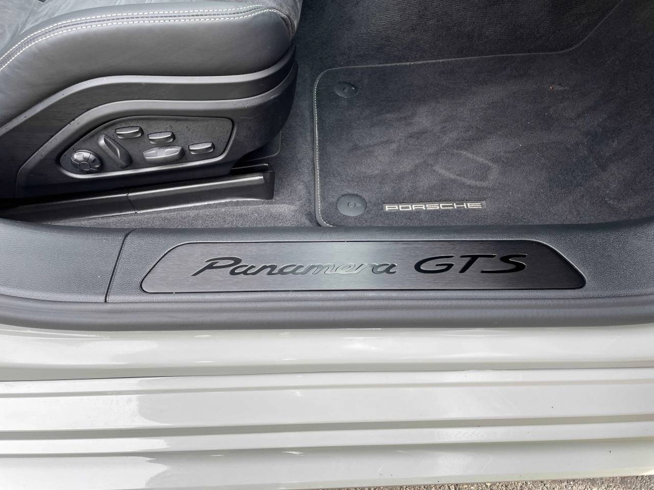 Porsche Panamera II ph2 GTS Sport Turismo - 2022 - Joinsteer - #24