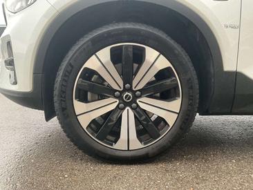 Volvo XC40 T5 Recharge Plus — photo 9