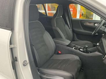 Volvo XC40 T5 Recharge Plus — photo 15