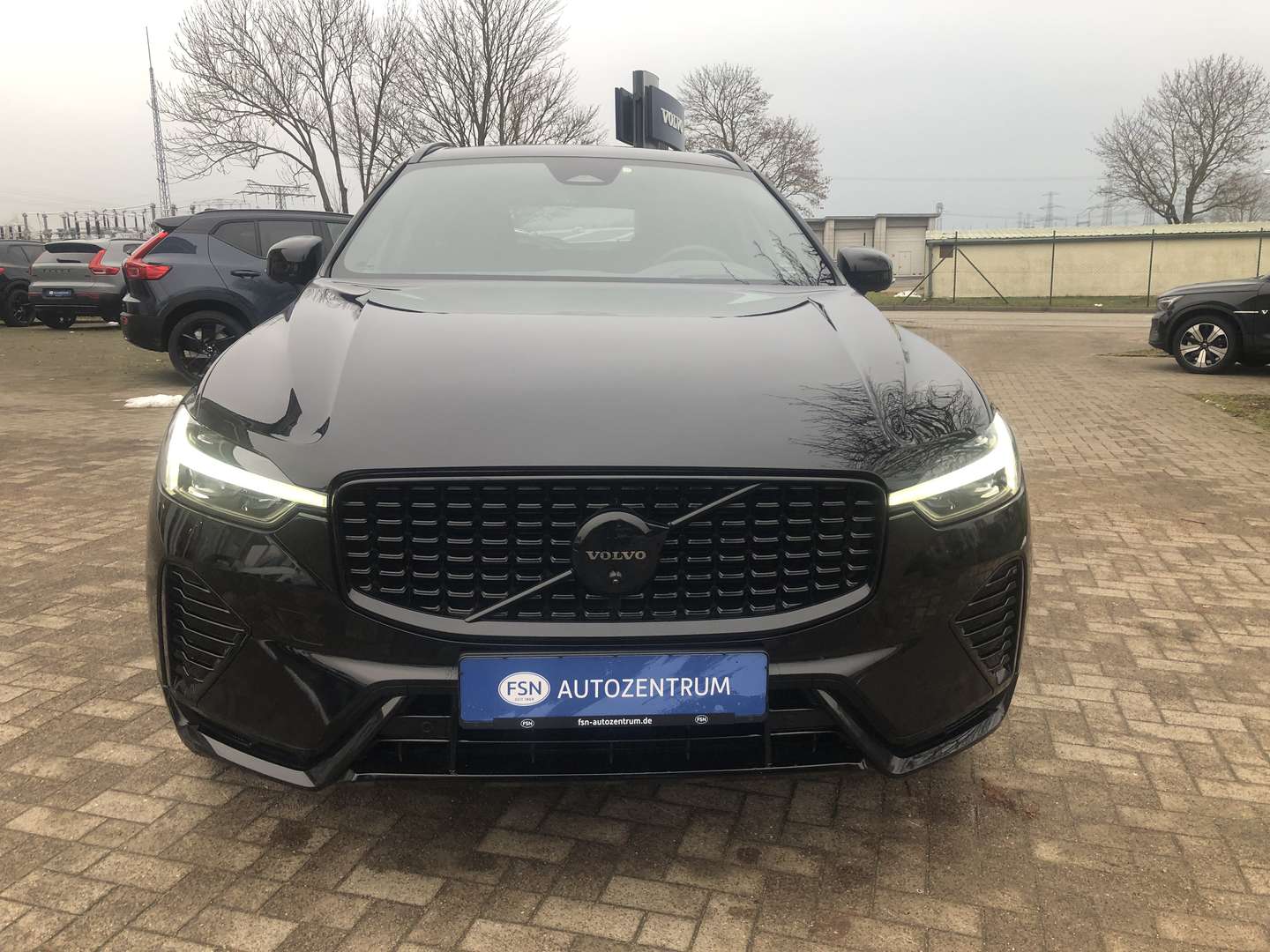 Volvo XC60 B5 Plus - 2025 - Joinsteer - #3