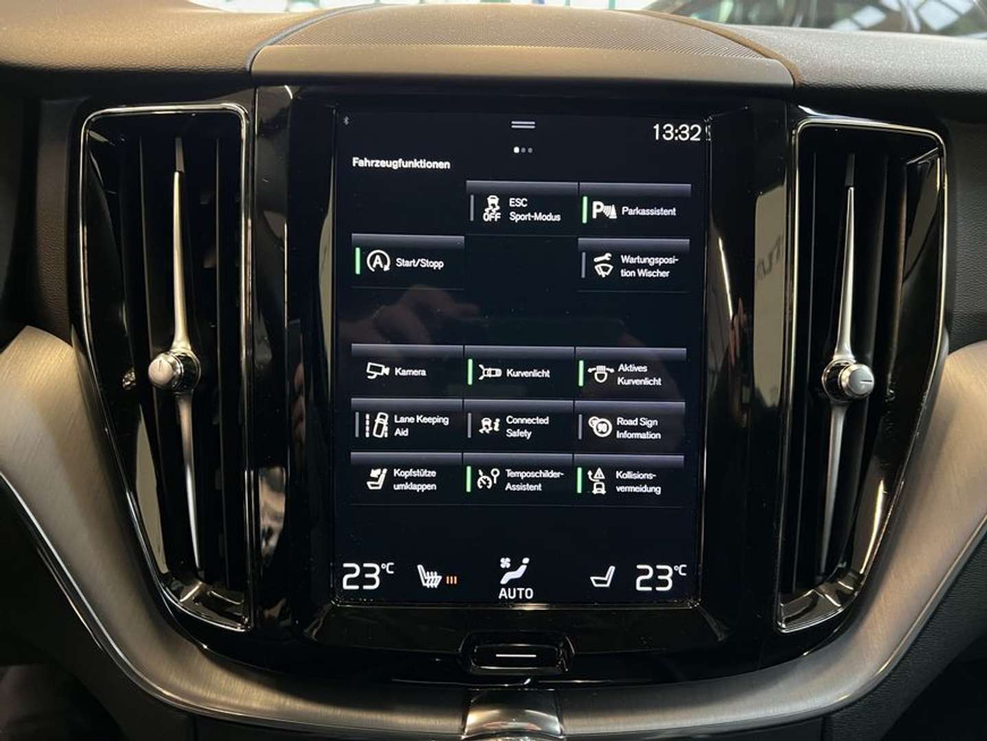 Volvo XC60 T5 Momentum - 2020 - Joinsteer - #23