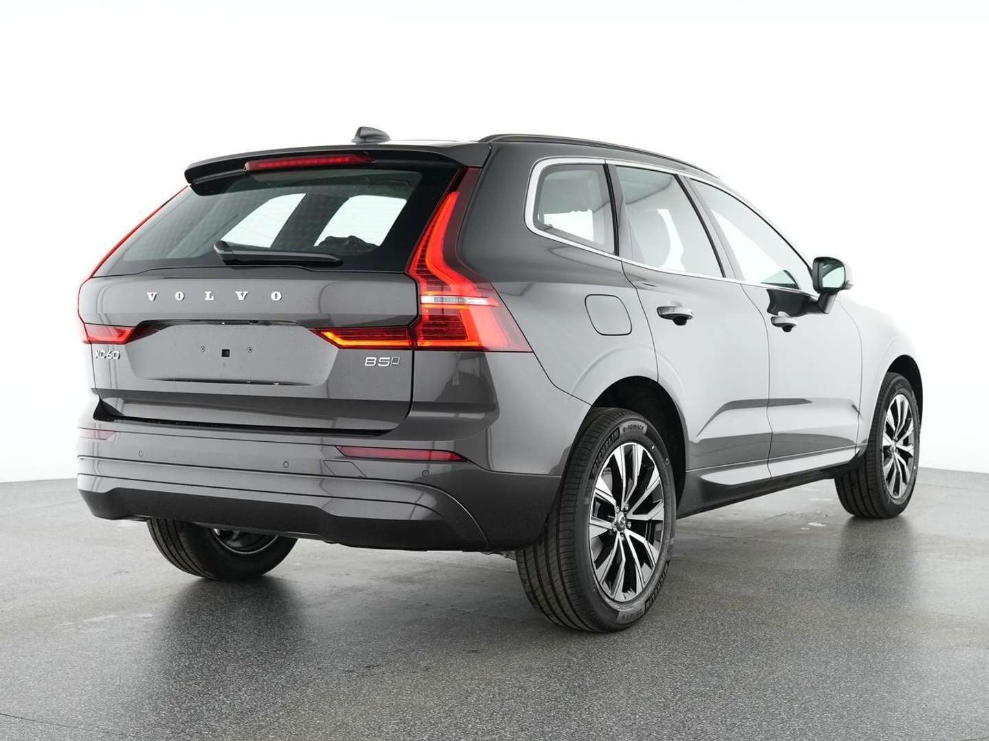 Volvo XC60 B5 Core - 2025 - Joinsteer - #2