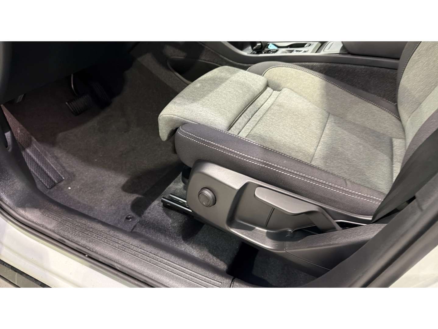 Volvo XC40 T2 Core - 2024 - Joinsteer - #26