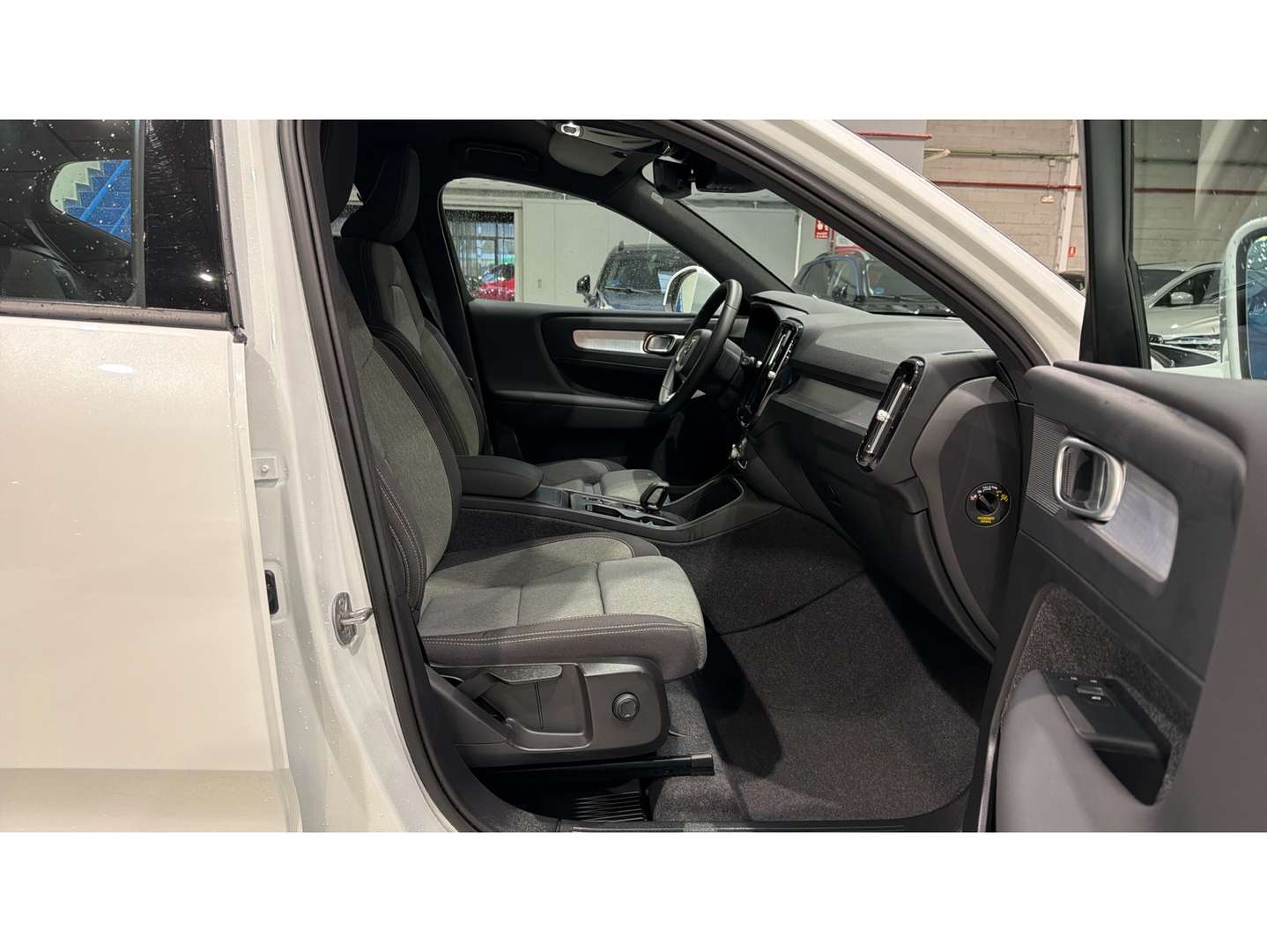 Volvo XC40 T2 Core - 2024 - Joinsteer - #42