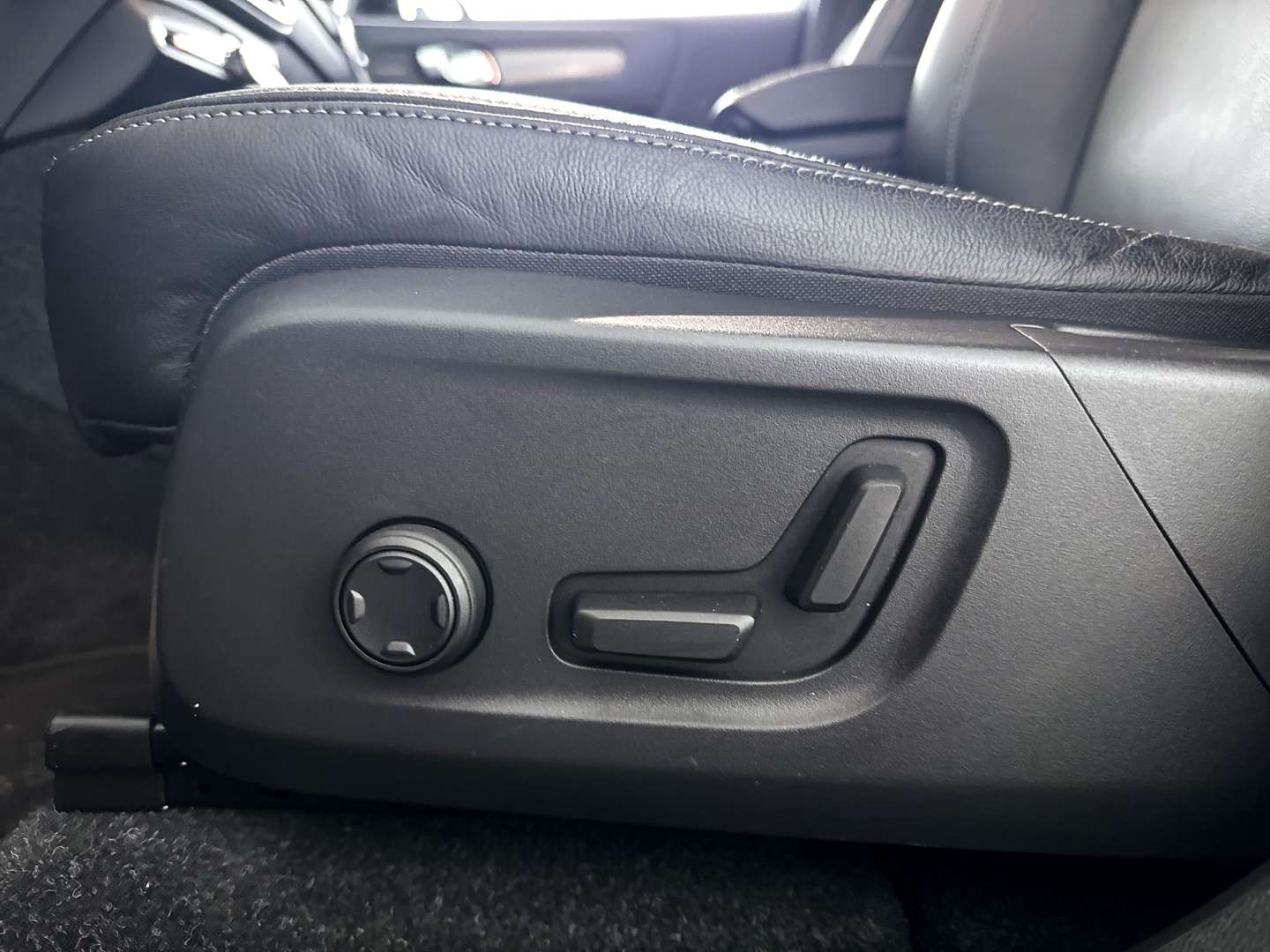 Volvo XC40 Recharge Ultimate - 2021 - Joinsteer - #6