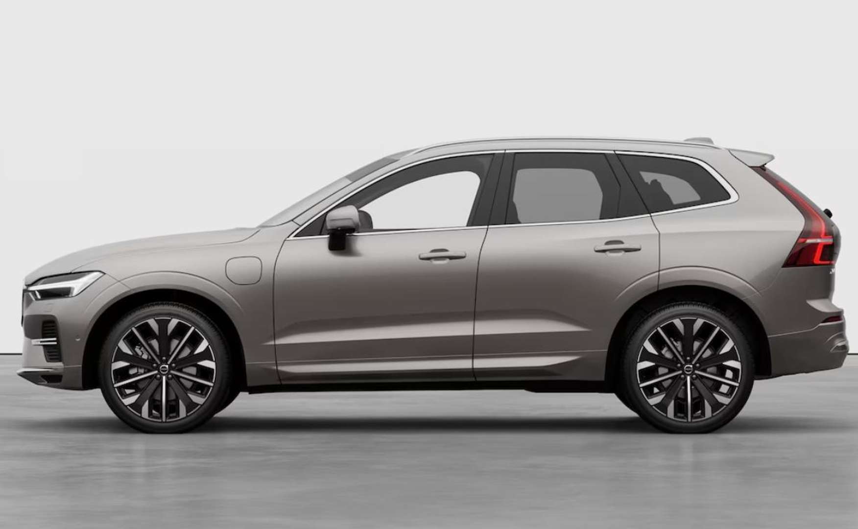 Volvo XC60 T8 Recharge Ultimate - 2025 - Joinsteer - #1