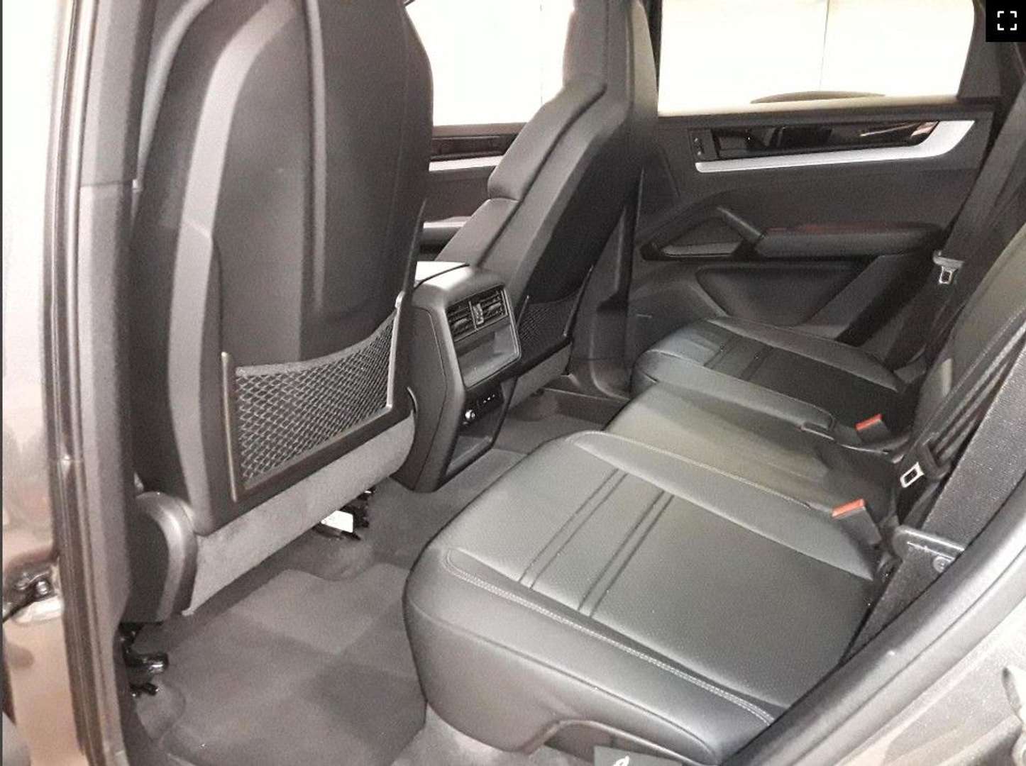 Porsche Cayenne II S E-Hybrid Coupé - 2024 - Joinsteer - #4
