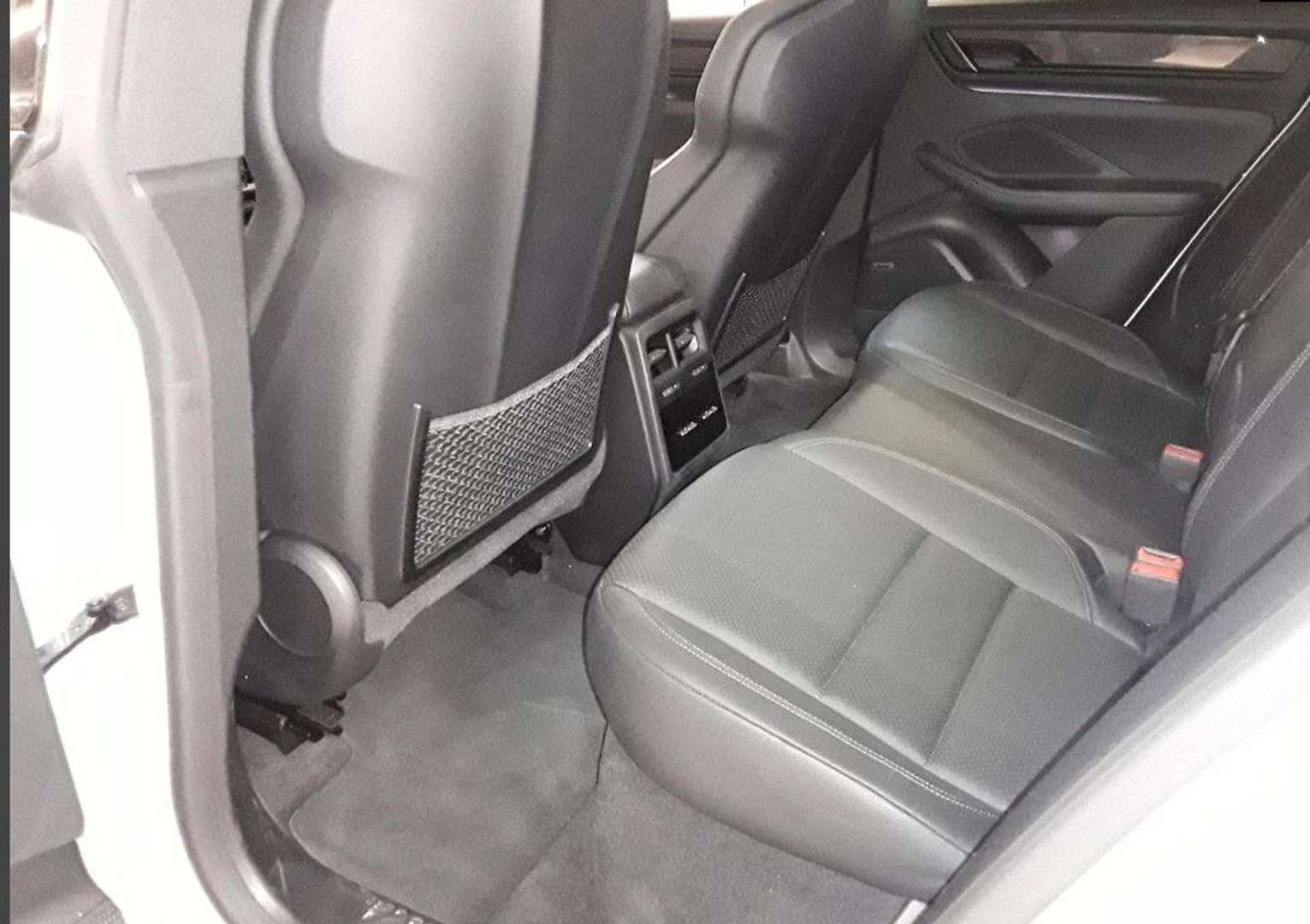 Porsche Macan Electrique 4 - 2024 - Joinsteer - #4