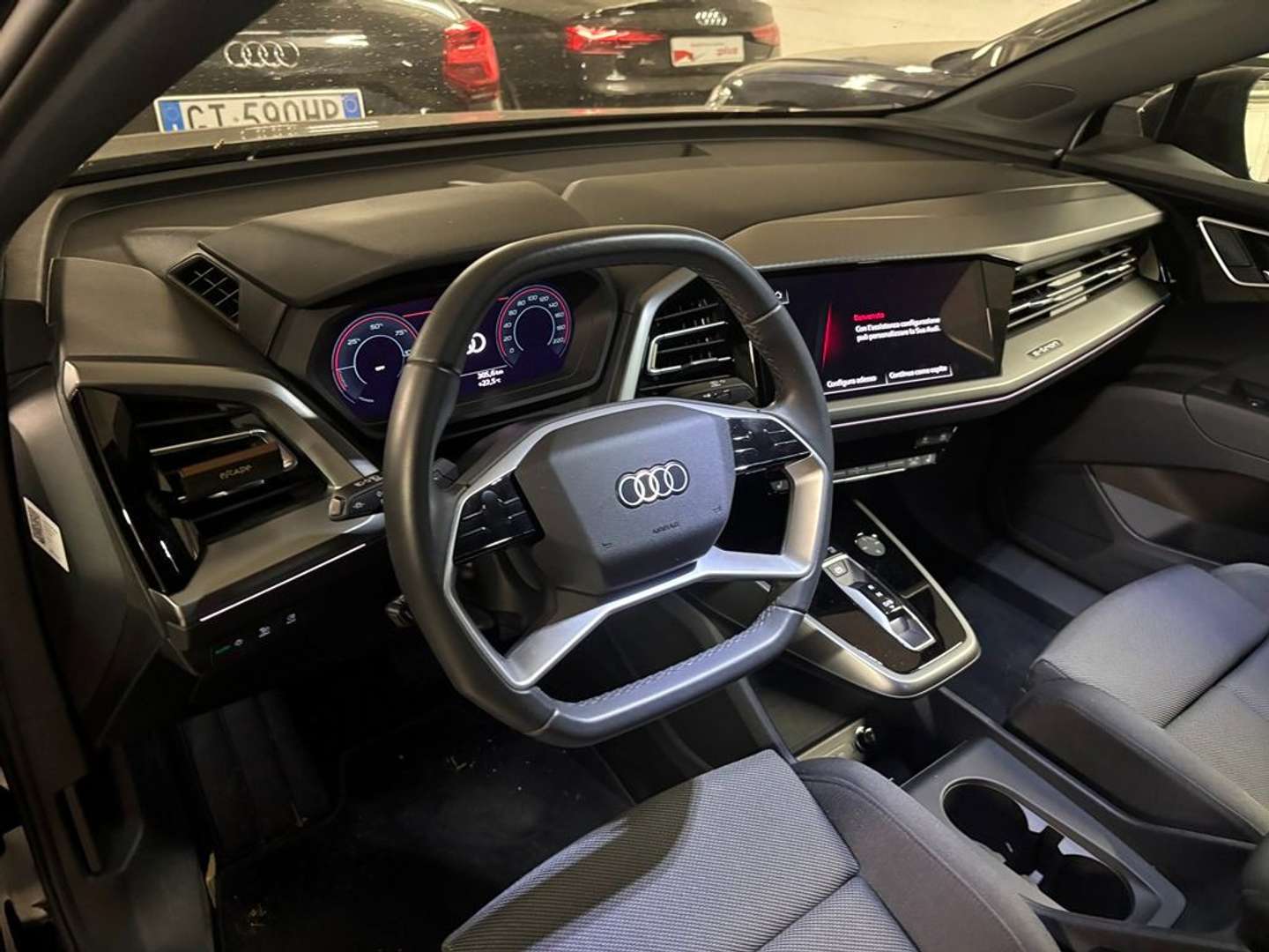 Audi Q4 E-tron S Line 45 TFSI E - 2024 - Joinsteer - #6