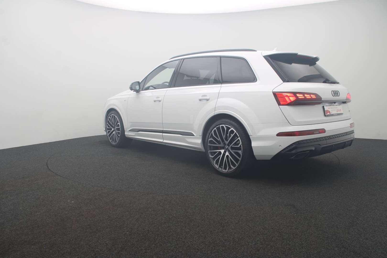 Audi Q7 S Line 55 TFSI - 2024 - Joinsteer - #2