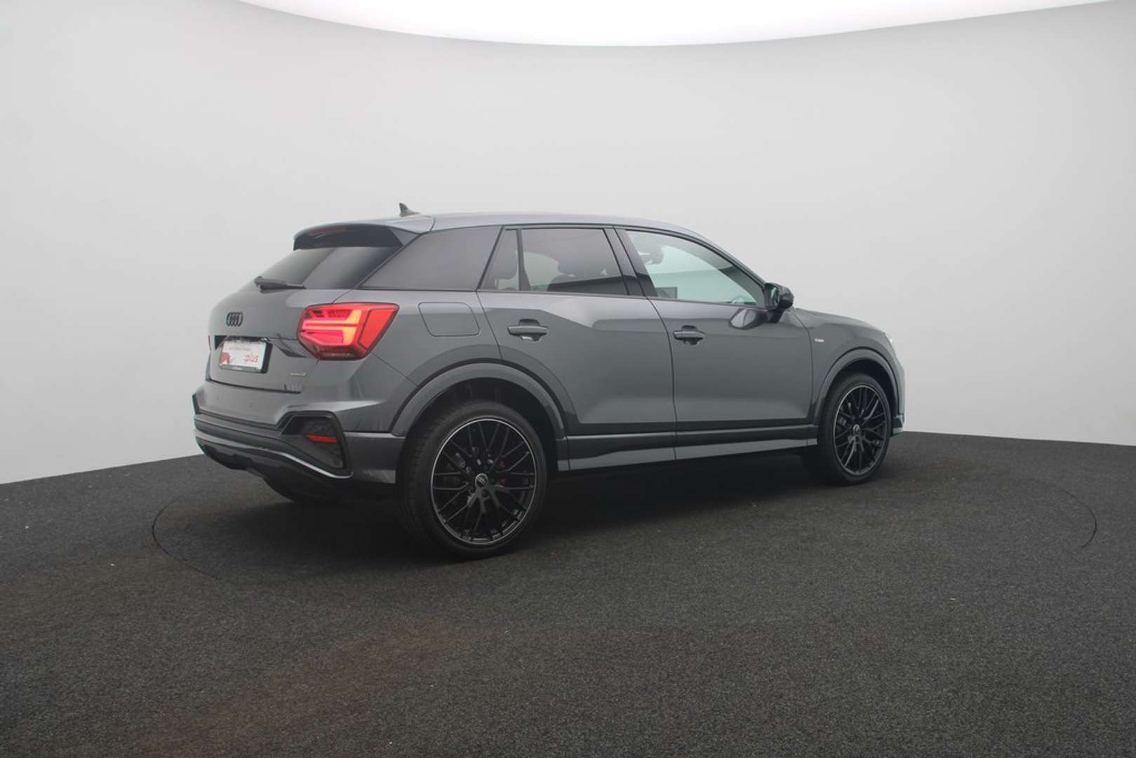 Audi Q2 S Line 40 TFSI - 2025 - Joinsteer - #4