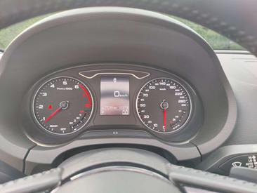Audi A3 Cabriolet S Line 35 TFSI — photo 11