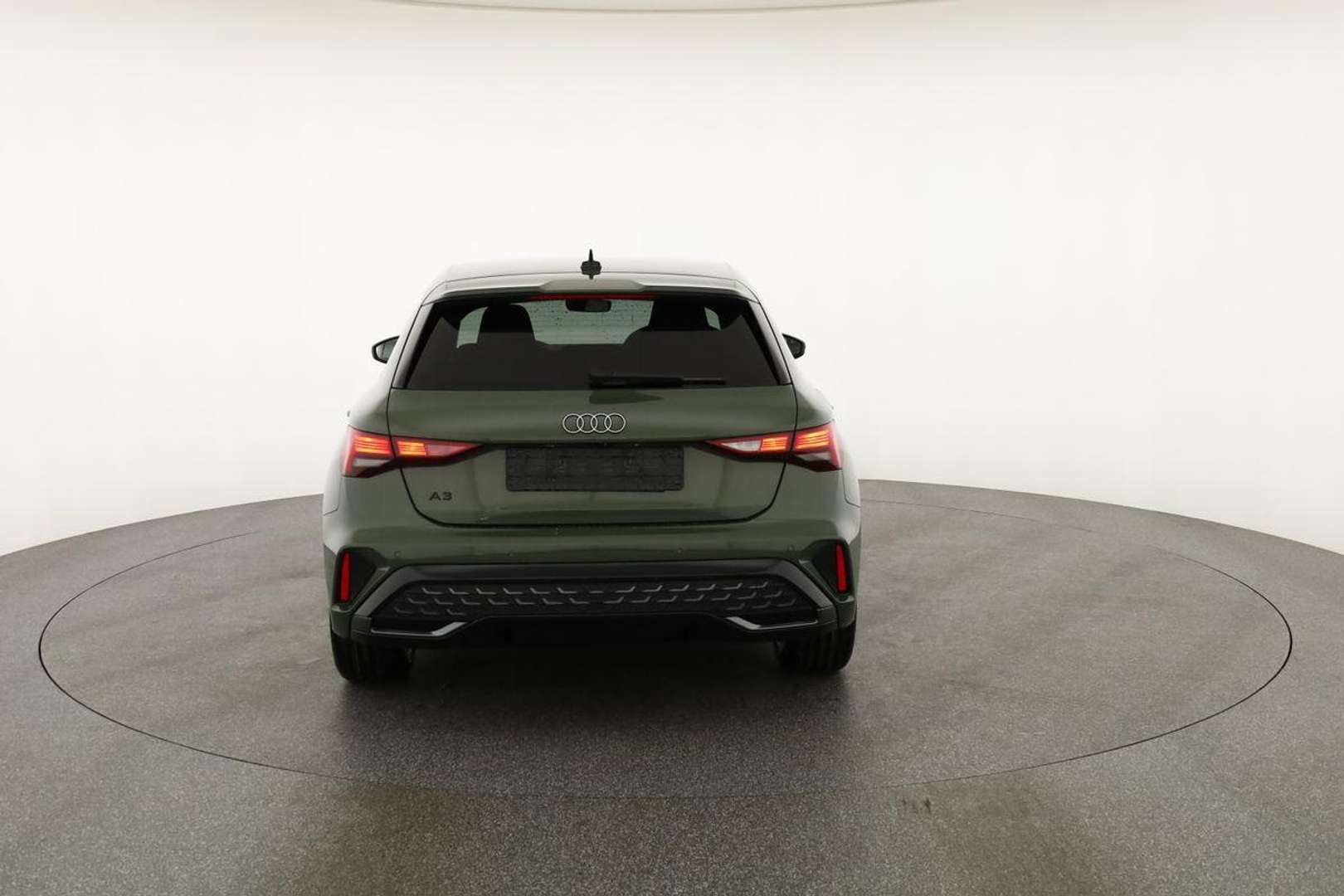 Audi A3 Sportback S Line 35 TFSI - 2025 - Joinsteer - #1