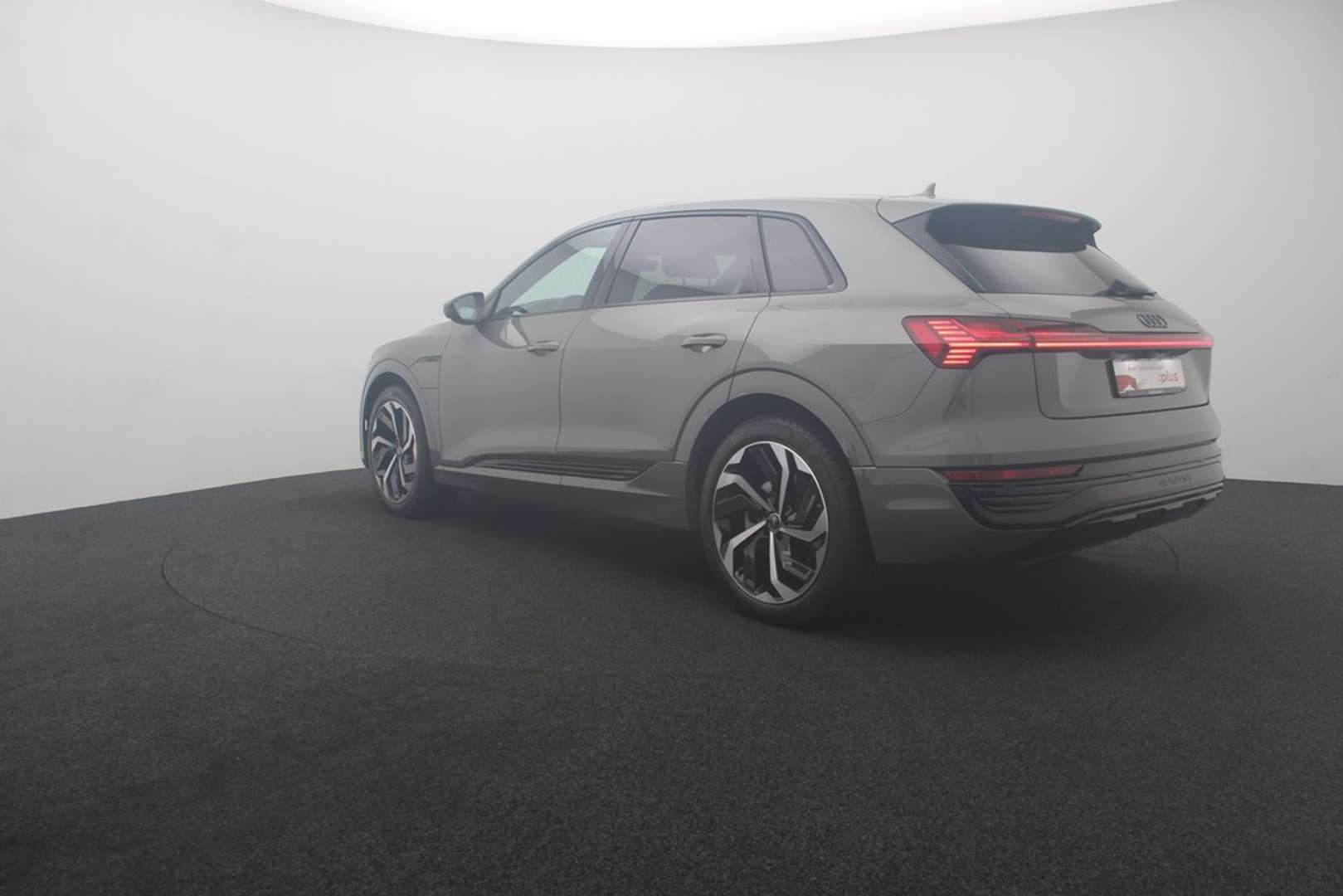 Audi Q8 S Line 50 - 2023 - Joinsteer - #2
