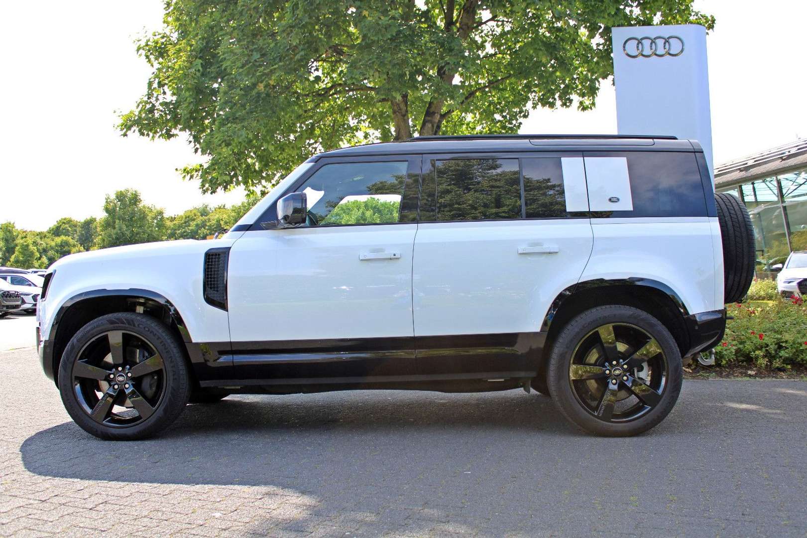 Land Rover Defender 110 X-Dynamic SE - 2023 - Joinsteer - #2