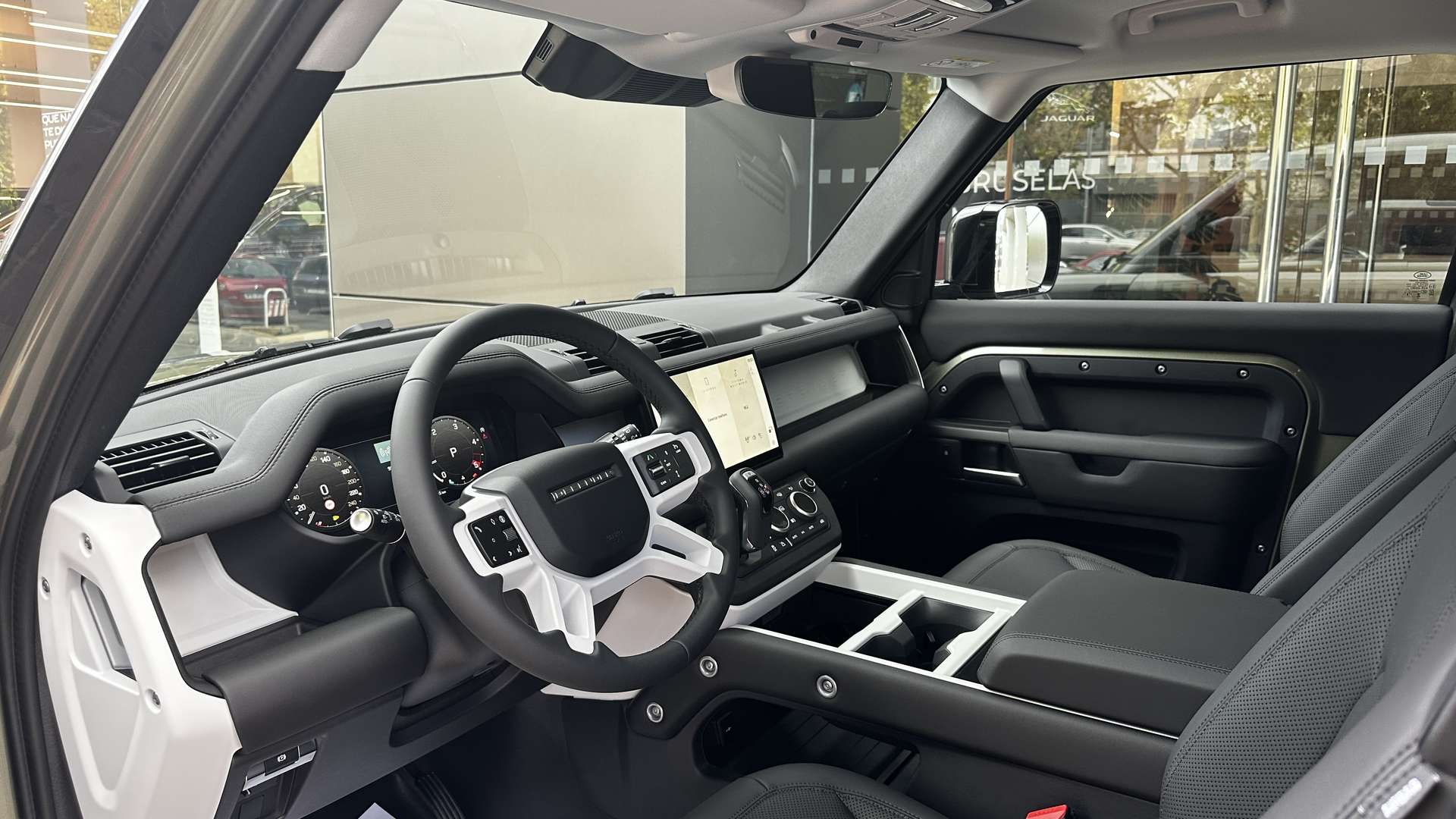 Land Rover Defender 90 D250 S - 2025 - Joinsteer - #4