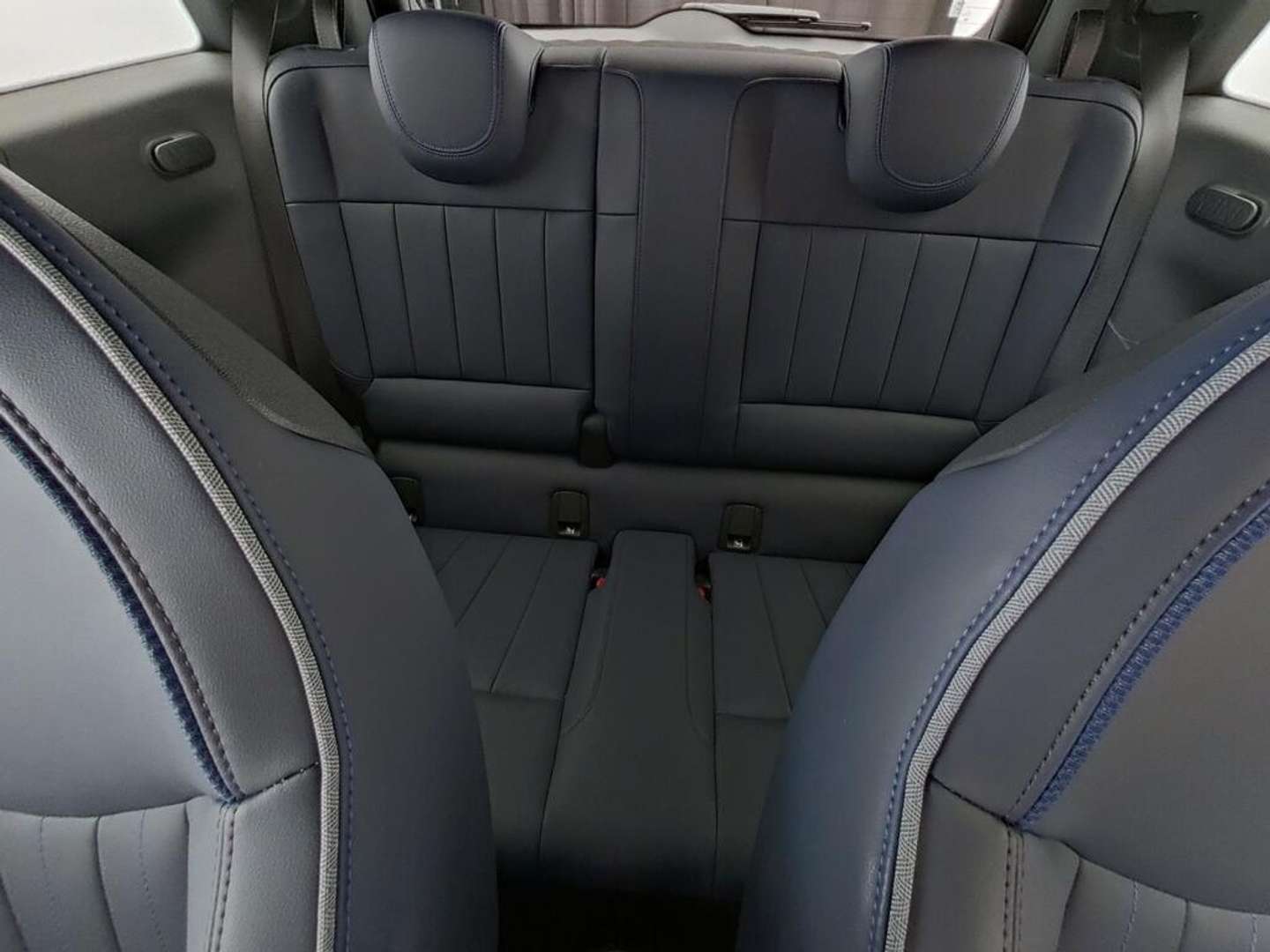 Mini 3 Portes Favoured Cooper E - 2025 - Joinsteer - #5