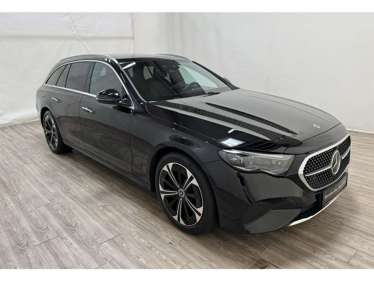 Mercedes Classe E 300 Avantgarde - 2024 - Joinsteer - #1