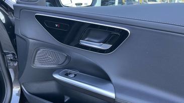 Mercedes Classe C 200 AMG Line — photo 25