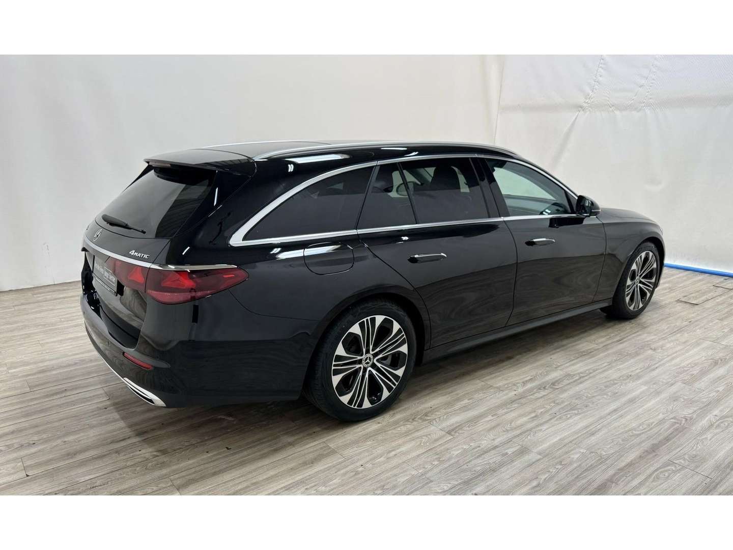 Mercedes Classe E 300 Avantgarde - 2024 - Joinsteer - #2